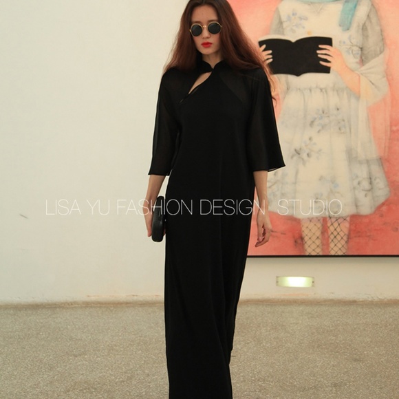 Lisa Yu Dresses & Skirts - Lisa Yu Black Maxi Qipao Cheongsam